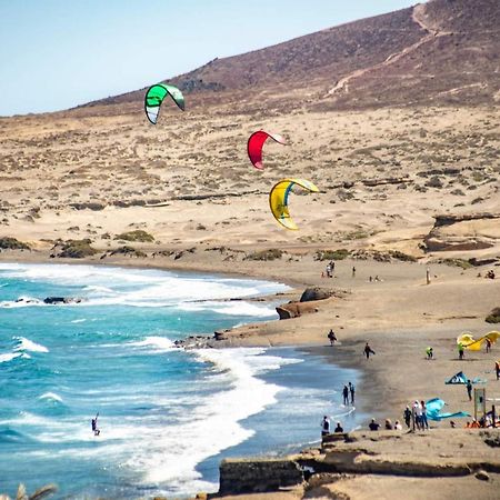 Alquilaencanarias- Medano Beach Tarajal 엘메다노 외부 사진