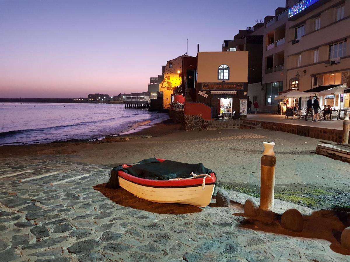 Alquilaencanarias- Medano Beach Tarajal 엘메다노 외부 사진