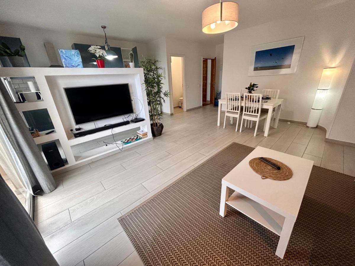 Alquilaencanarias- Medano Beach Tarajal 엘메다노 외부 사진